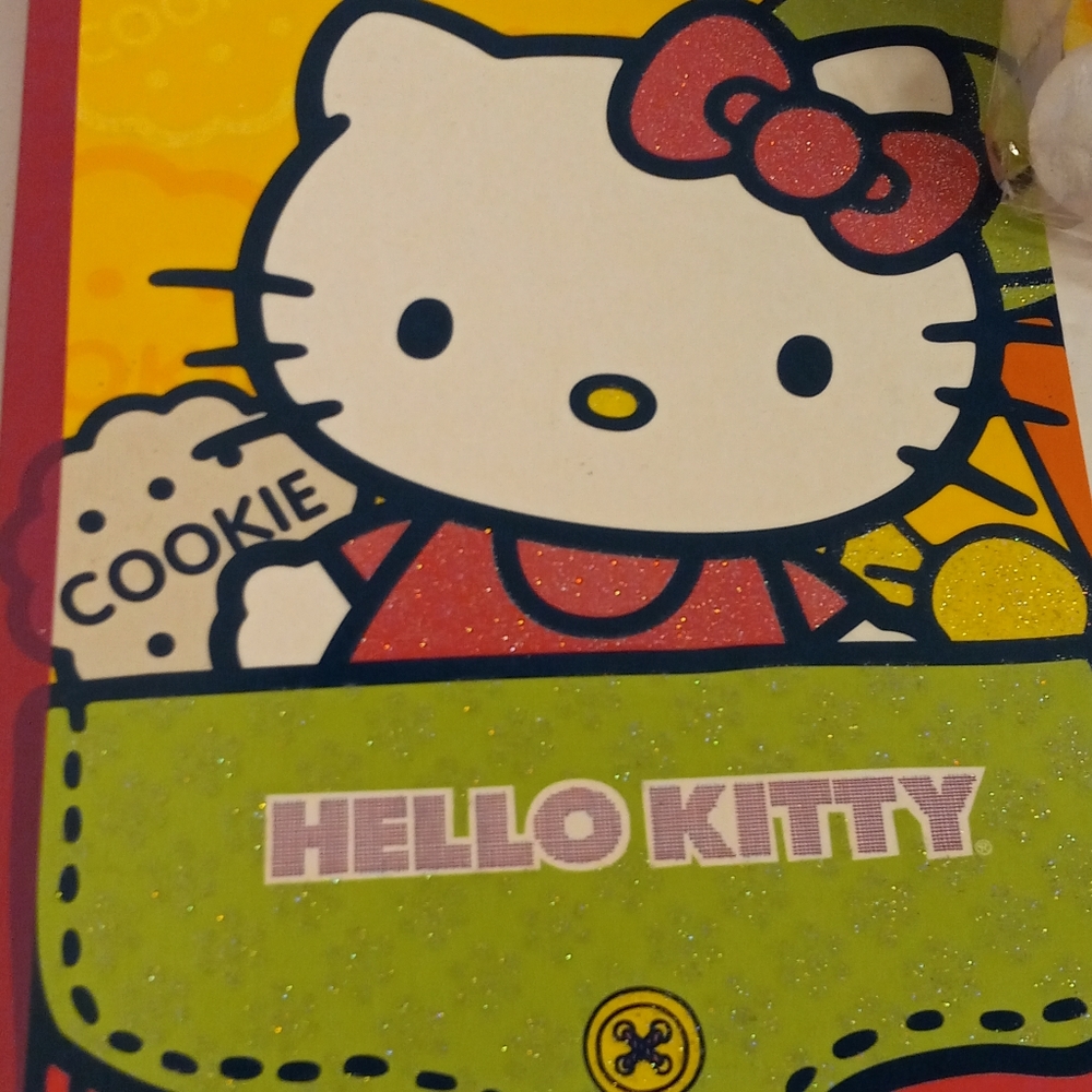 Hello Kitty - Picture 2 of 4